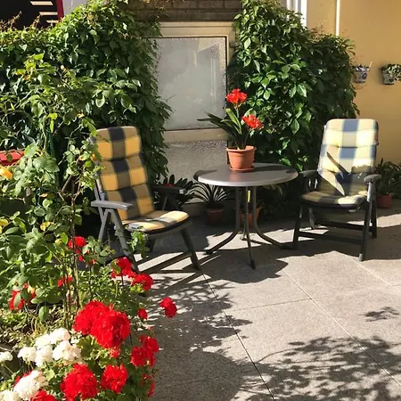 Apartment Wohnen Mitten In Oberhausen, Naehe Centro