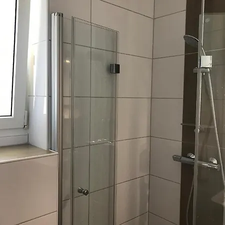 Apartment Wohnen Mitten In Oberhausen, Naehe Centro